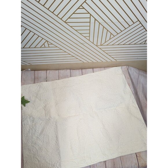 Columbine Cody Pillow Shams x2 Cream White Standard Portugal Embroidered 21X27 - Picture 4 of 8